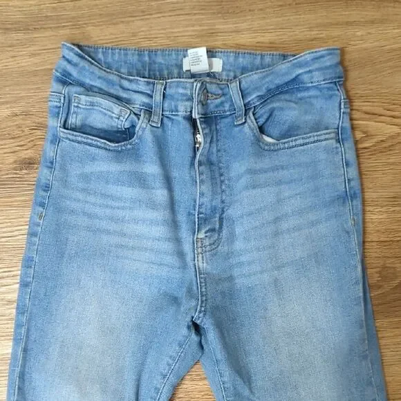 Women's Blue Jeans - Picture 2 of 8